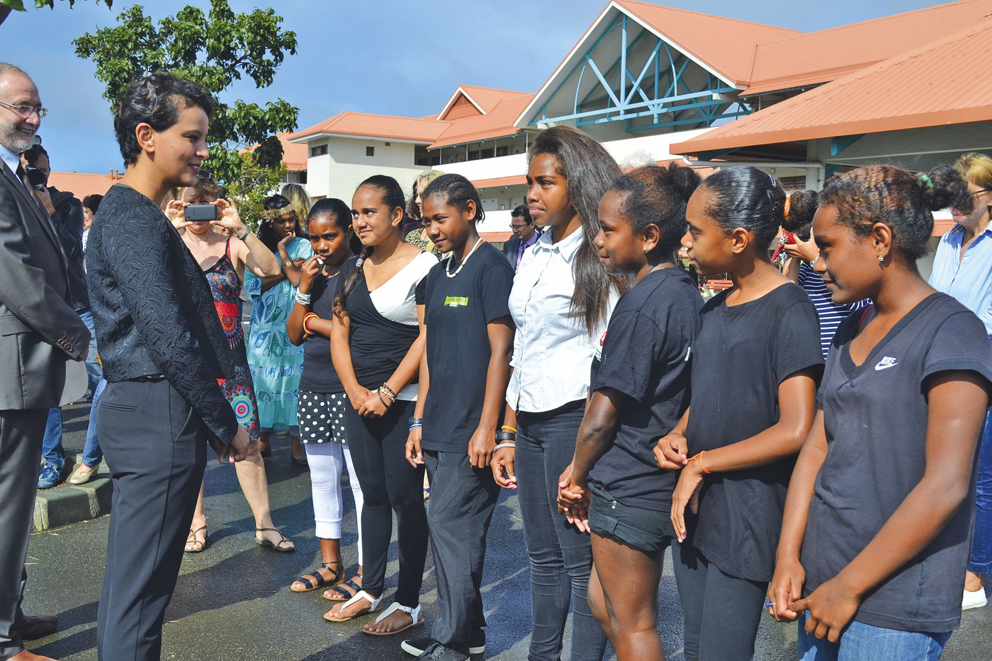 Après les élèves, la ministre a rencontré des professeurs pour parler réforme des collèges : Tuband fait partie des sept établissements qui l’expérimentent.  