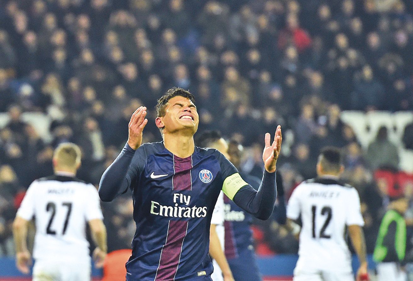 Le capitaine Thiago Silva a réalisé une prestation très pauvre défensivement et a manqué plusieurs occasions de se rattraper devant le but.