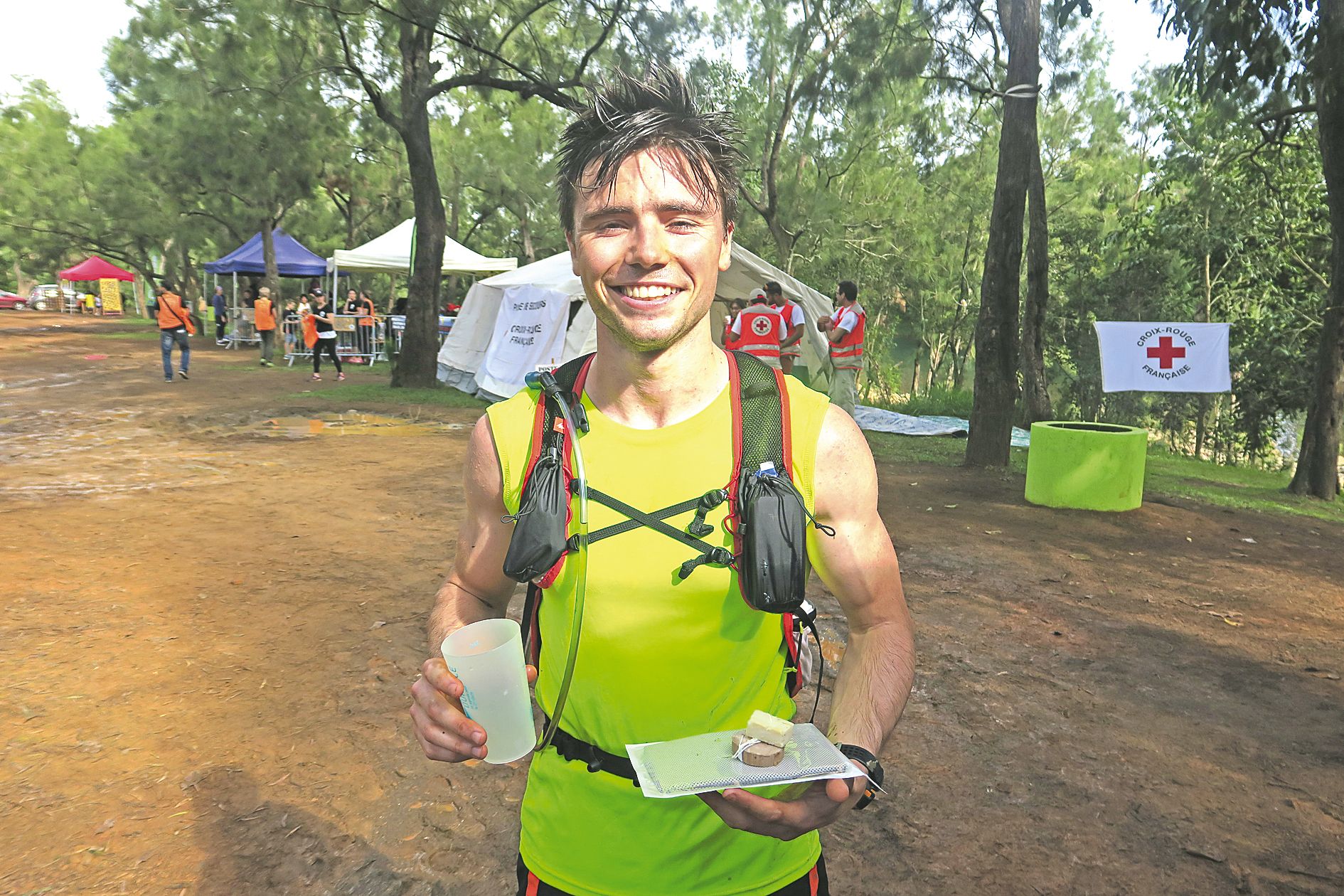 Le vainqueur de l’épreuve, Alexy Dianoux, nouveau venu sur la scène trail calédonienne, a réussi une belle performance, bouclant le circuit de 16 km en 80 minutes.