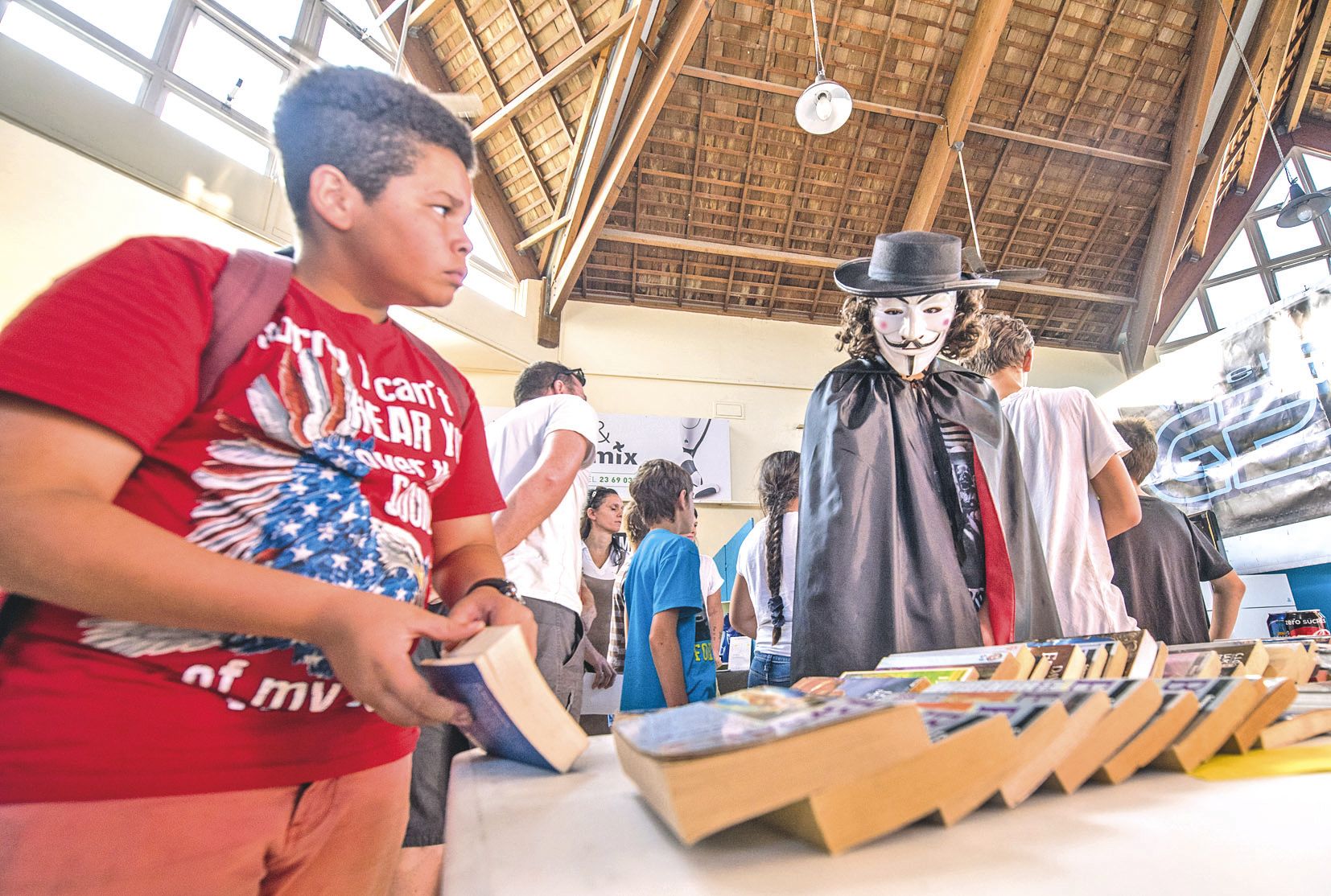 Le Sci-Fi club a mis à disposition un stand de livres.