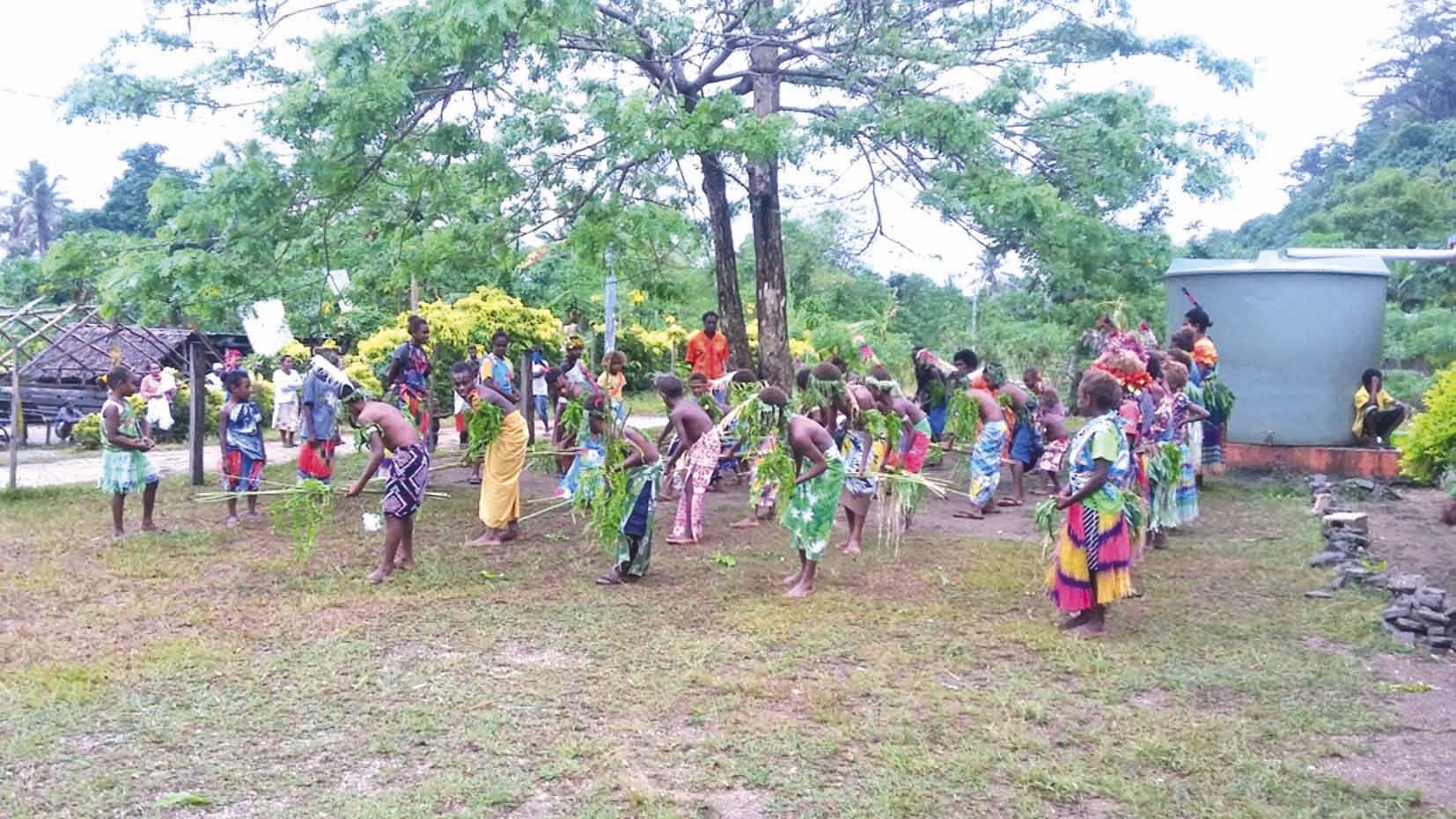 A chaque étape, les rencontres ont été chaleureuses entre les jeunes Calédoniens et les Vanuatais.