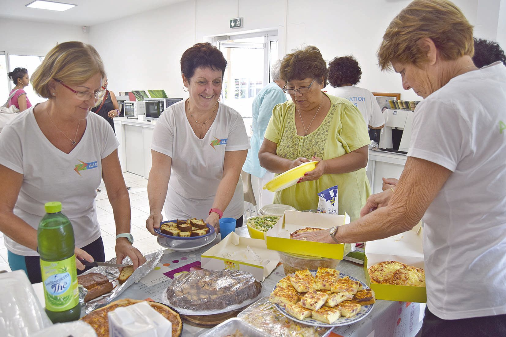 Juste après, tout le monde s’est retrouvé autour d’un repas. L’après-midi, les discussions ont tourné autour du thème « Comment se prémunir face aux accidents de la vie ? »