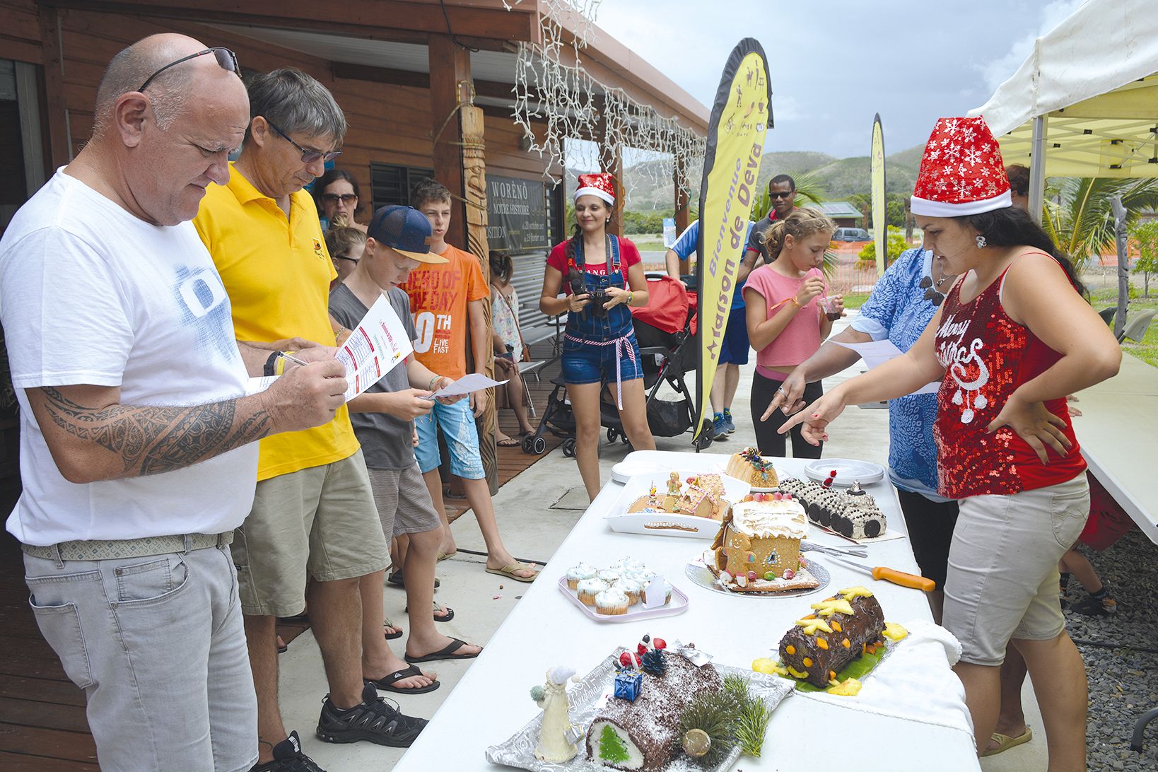 Un concours de gâteaux a été organisé par la SEM Mwé Ara. Ce qui a permis à trois des sept concurrents en lice de  repartir avec de beaux cadeaux. Le premier prix a été remporté par Audrey Wendt qui a réalisé une maison en pain d’épices. Les deuxième et t