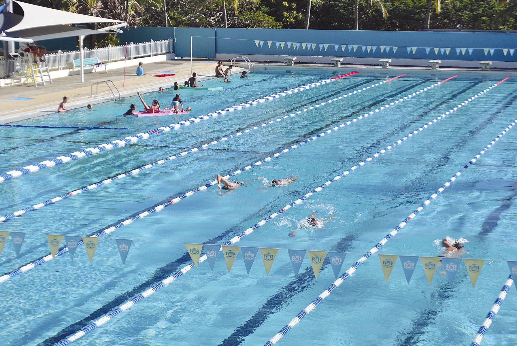 L’accès à plusieurs installations sportives augmente,dont celle des piscines Ouen-Toro et du Rivière-Salée.