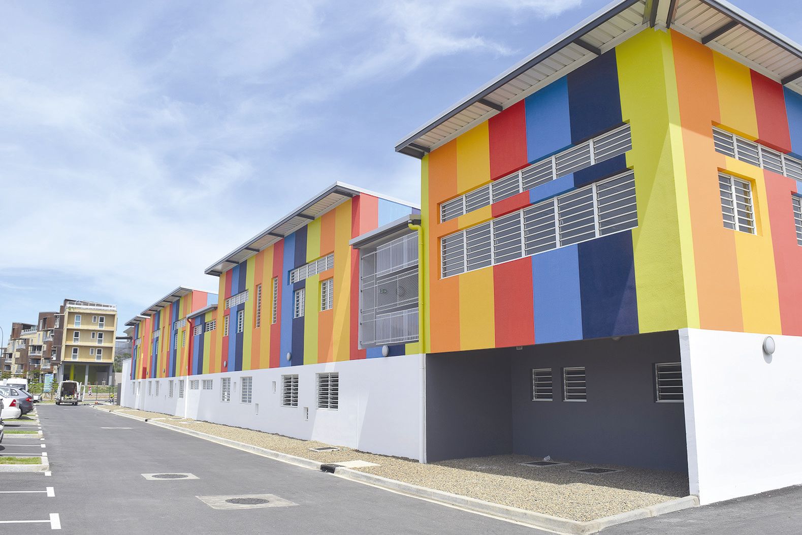 Après deux ans d’existence, le groupe scolaire Delacharlerie-Rolly, à Dumbéa-sur-Mer, ouvre ses deux dernières classes. Cette année, il accueillera près de 450 écoliers.