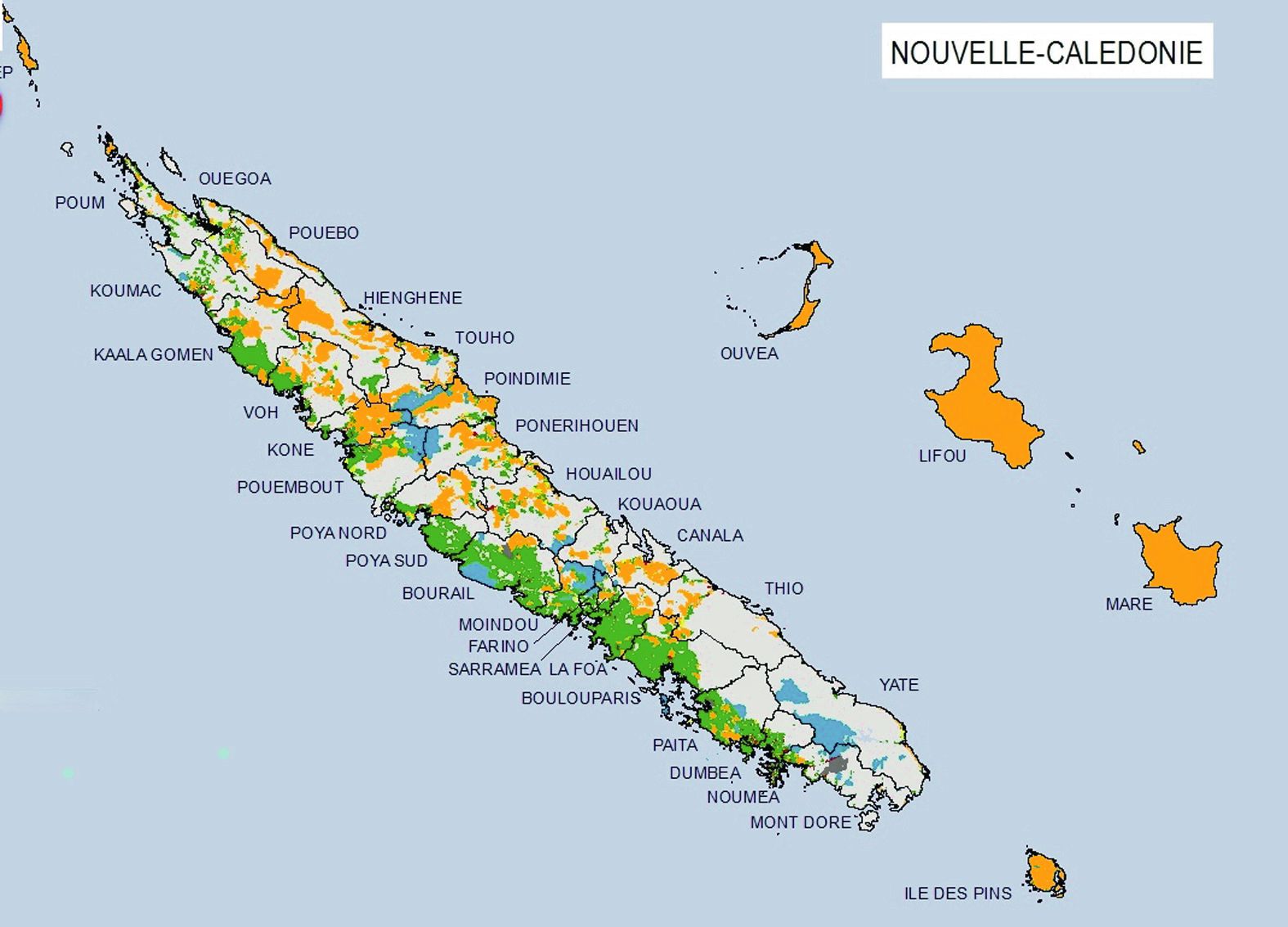 En jaune, les terres coutumières, en gris le domaine de la Calédonie, en vert, les propriétés privées, en bleu, le domaine provincial.