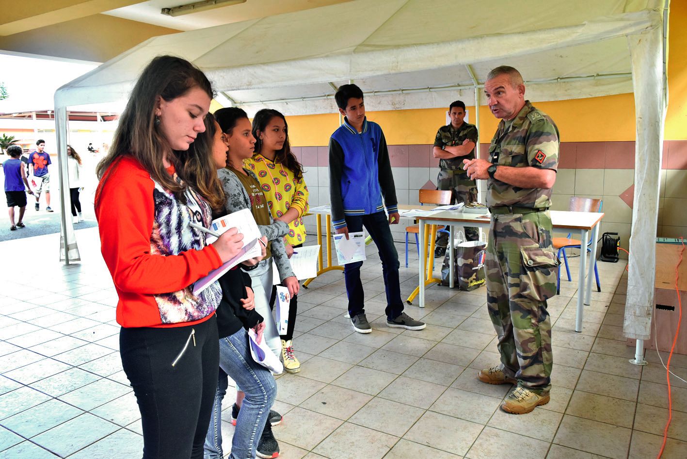 Le stand d’information du Rimap NC n’a pas désempli  de la matinée.