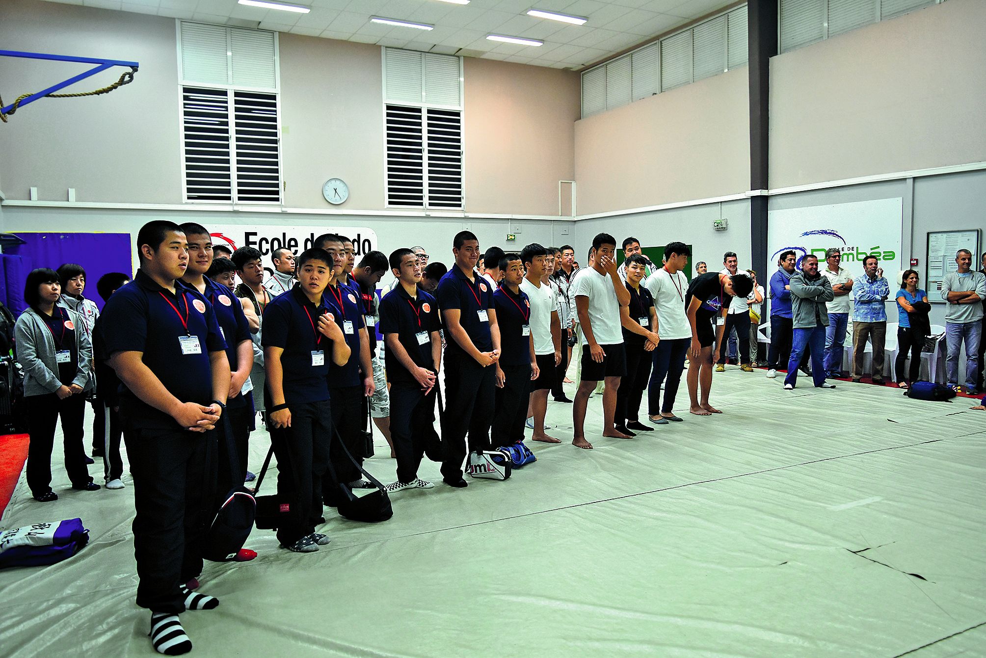 25 judokas sont venus du Japon pour participer au tournoi de Dumbéa, qui s’est déroulé le lendemain de la cérémonie.