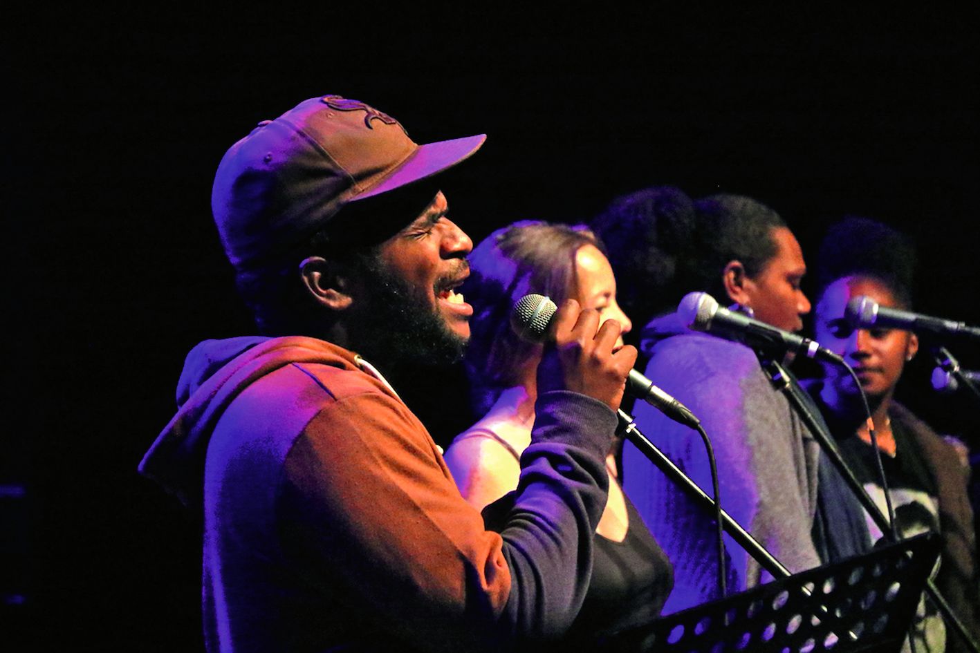 Les professeurs ont remercié, en chanson, les artistes de la zone, les élèves et les parents d’élèves qui ont accompagné les jeunes.