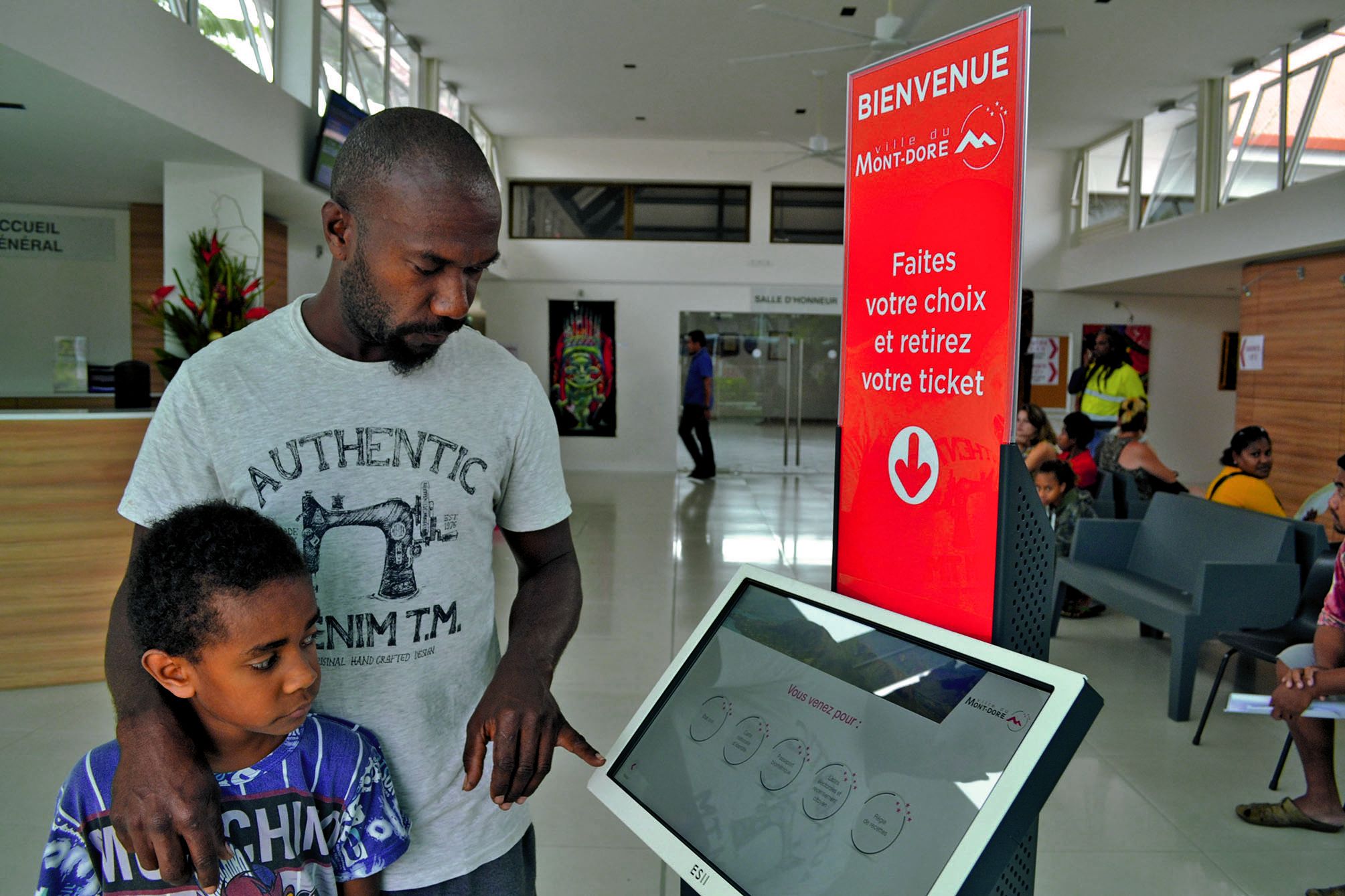 C’est la grande nouveauté, une borne automatique a été installée pour orienter les visiteurs.