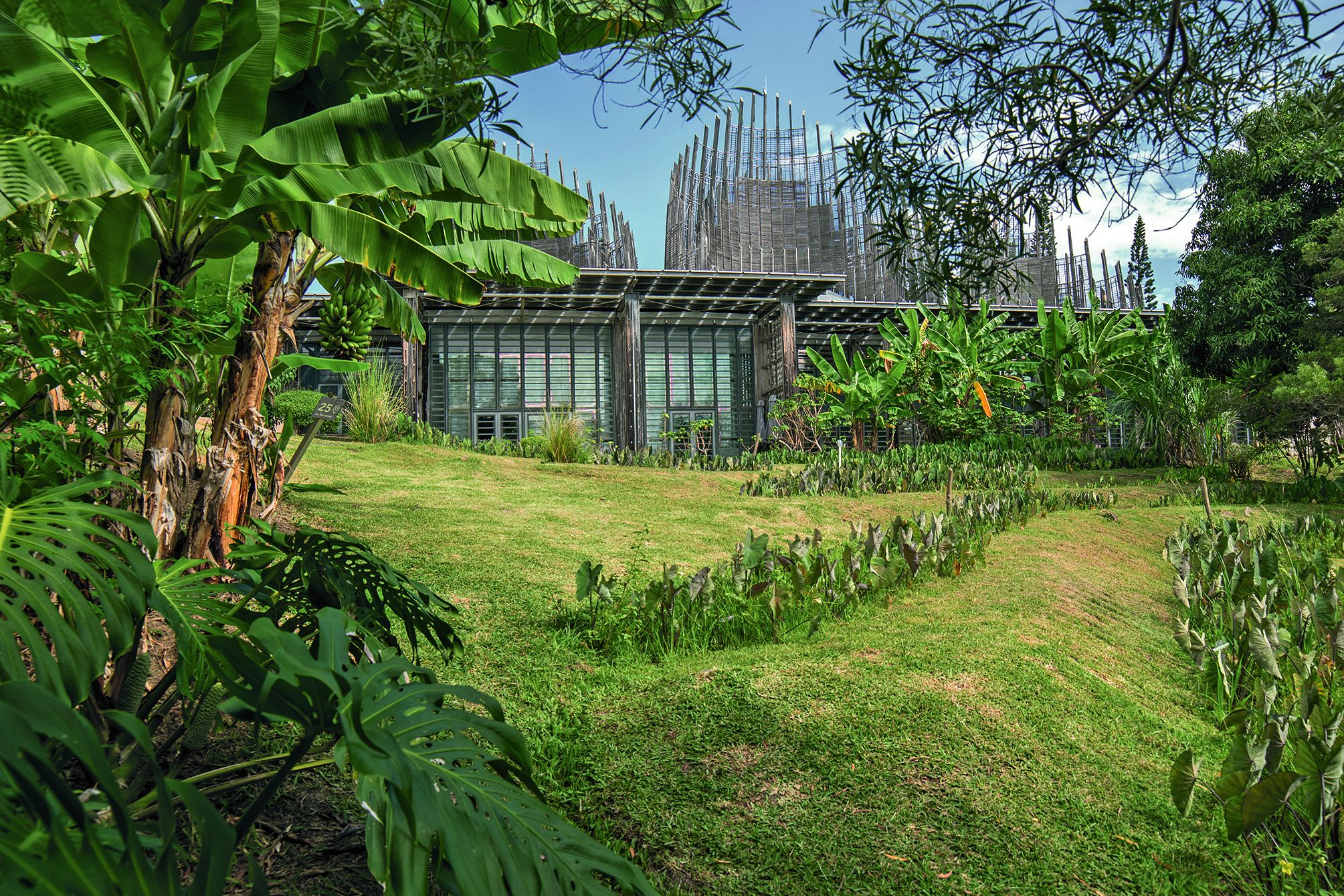 Le centre Tjibaou, « est un endroit magique. On se sent en symbiose avec  la nature, ce qui est caractéristique de la pensée kanak », estime Juliette Maes.