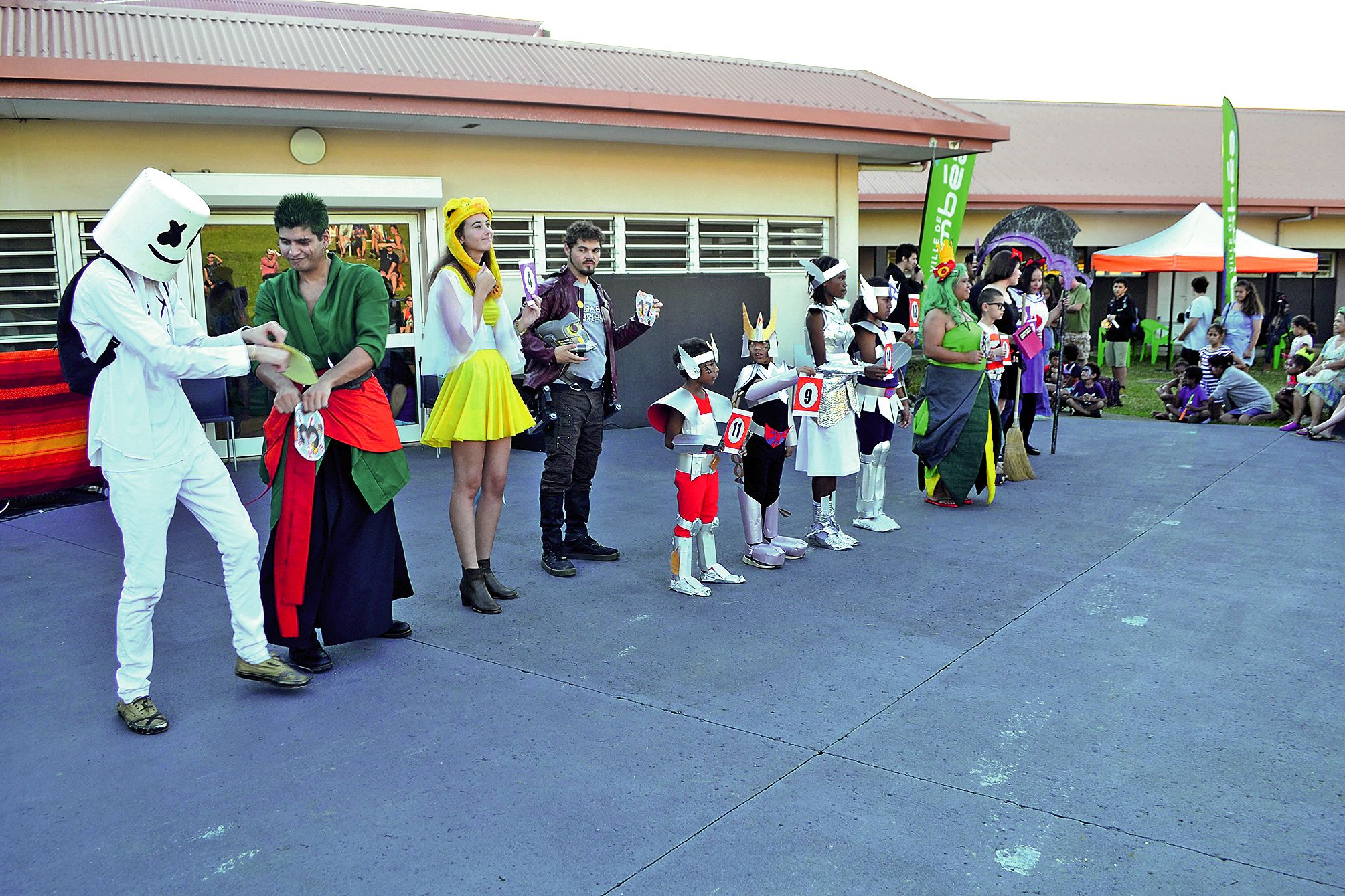 Le traditionnel concours de cosplay a été organisé pour l’occasion. Les mises en scène des participants ont ébahi  le public.