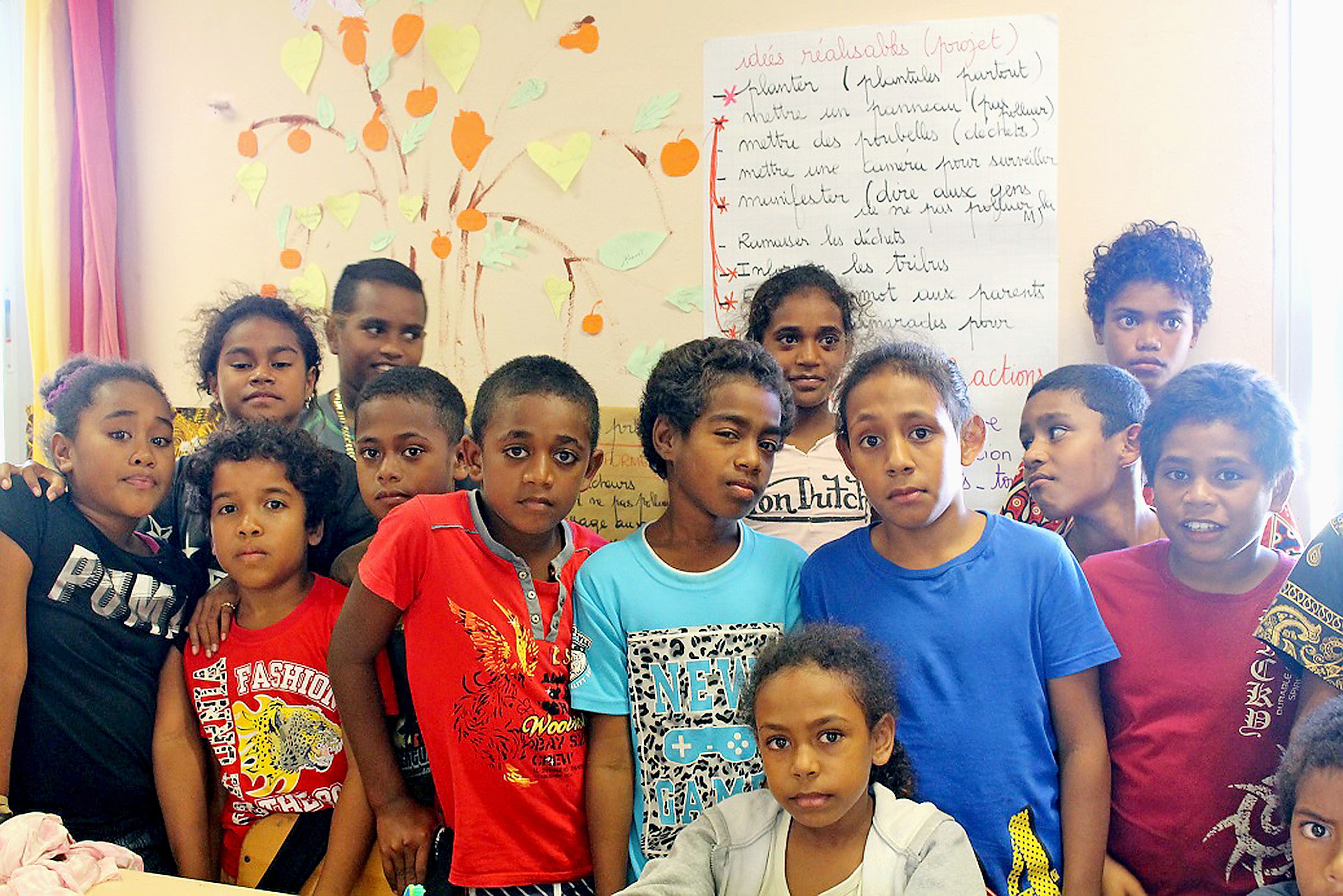 Les élèves de CM2 de l’école primaire de Saint-Joseph travaillent à protéger la mangrove. Ils ont déjà reçu, à plusieurs occasions, la visite de Cyril Marchand et celle des scientifiques.