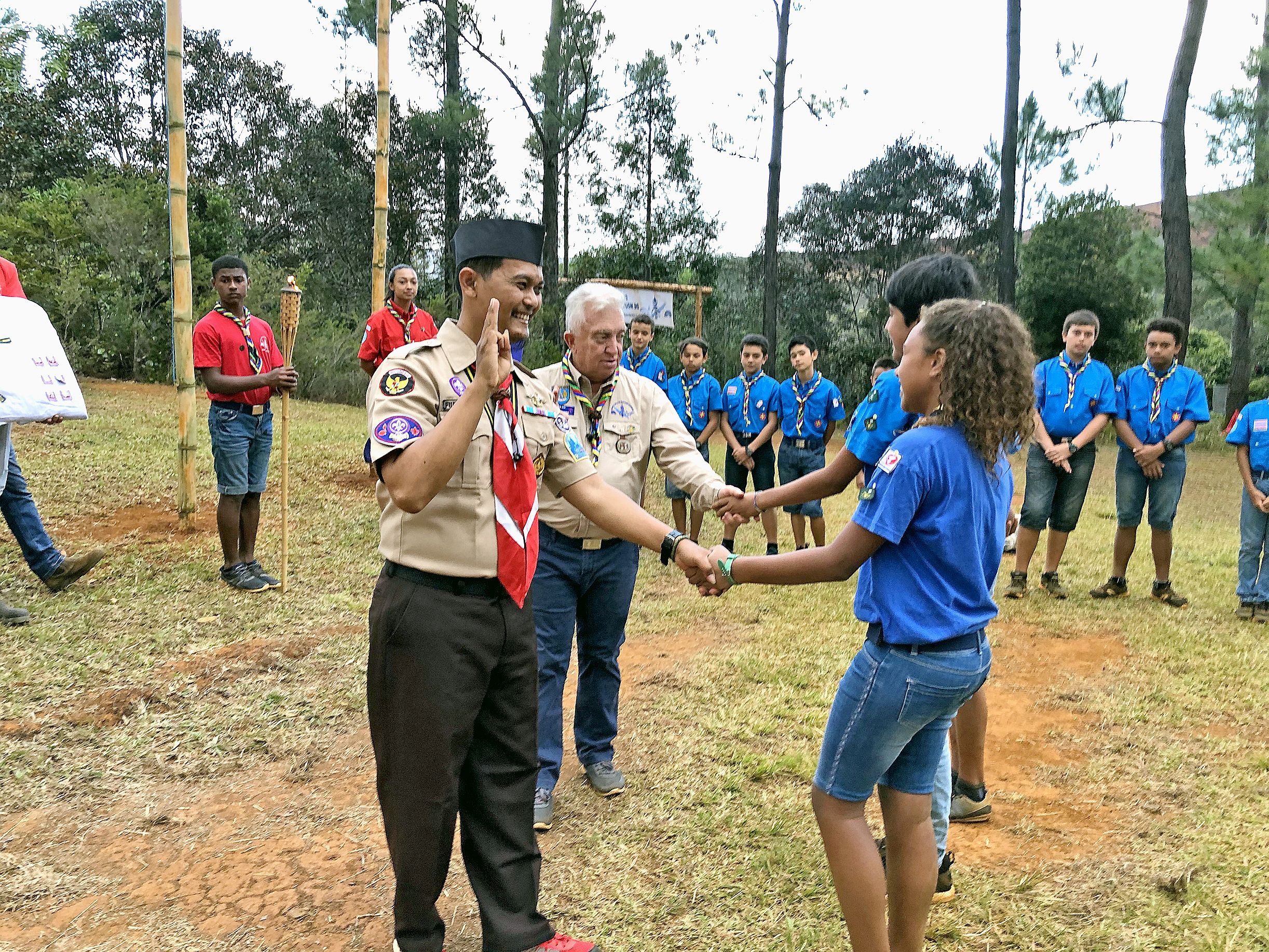 Arrivée vendredi dernier, une première partie de la délégation a passé trois jours au camp de la rivière des Pirogues. Photo DR