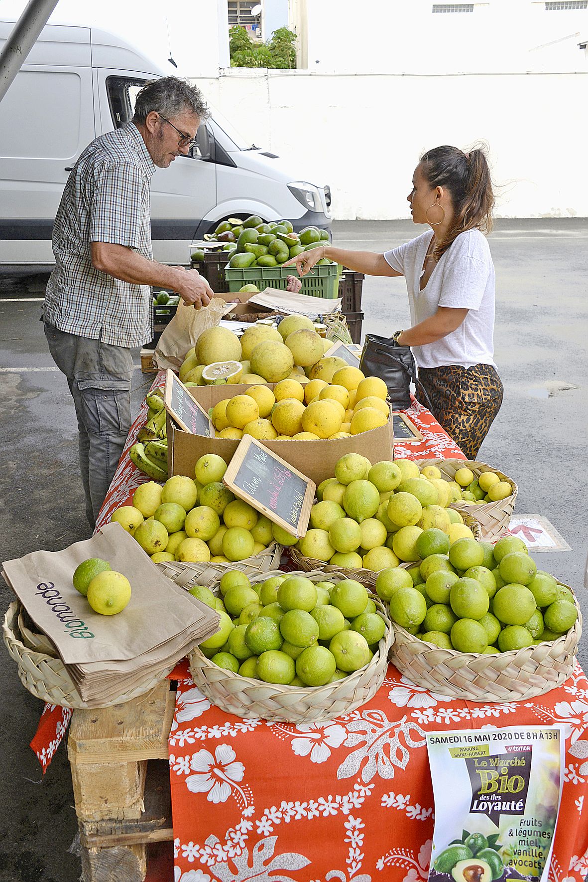 Centre-Ville. En partenariat avec l’association Biocalédonia, le magasin Biomonde a proposé un marché des îles Loyauté, samedi matin. Une première. « Une dizaine de producteurs se sont regroupés et ont envoyé leurs produits, notamment des avocats qui leur