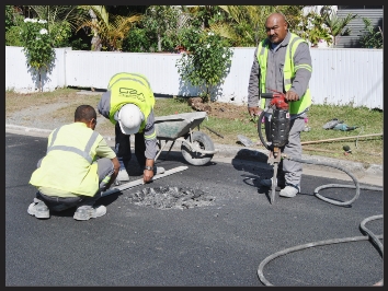 La voirie profitera de travaux à venir dans le secteur pour mobiliser une nouvelle fois un engin sur place.