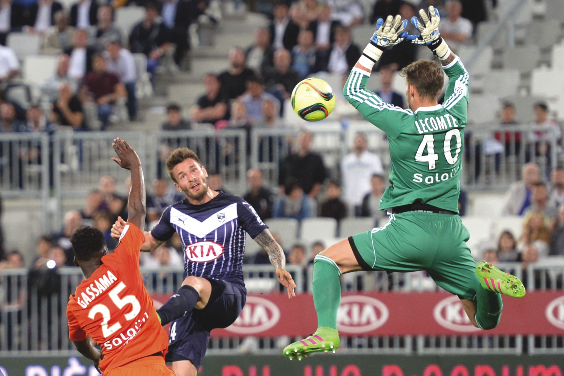 Bordeaux, hier. Dans un match sans enjeu, les Girondins ont nettement dominé Lorient  (3-0) et se replacent en milieu de classement (11e).