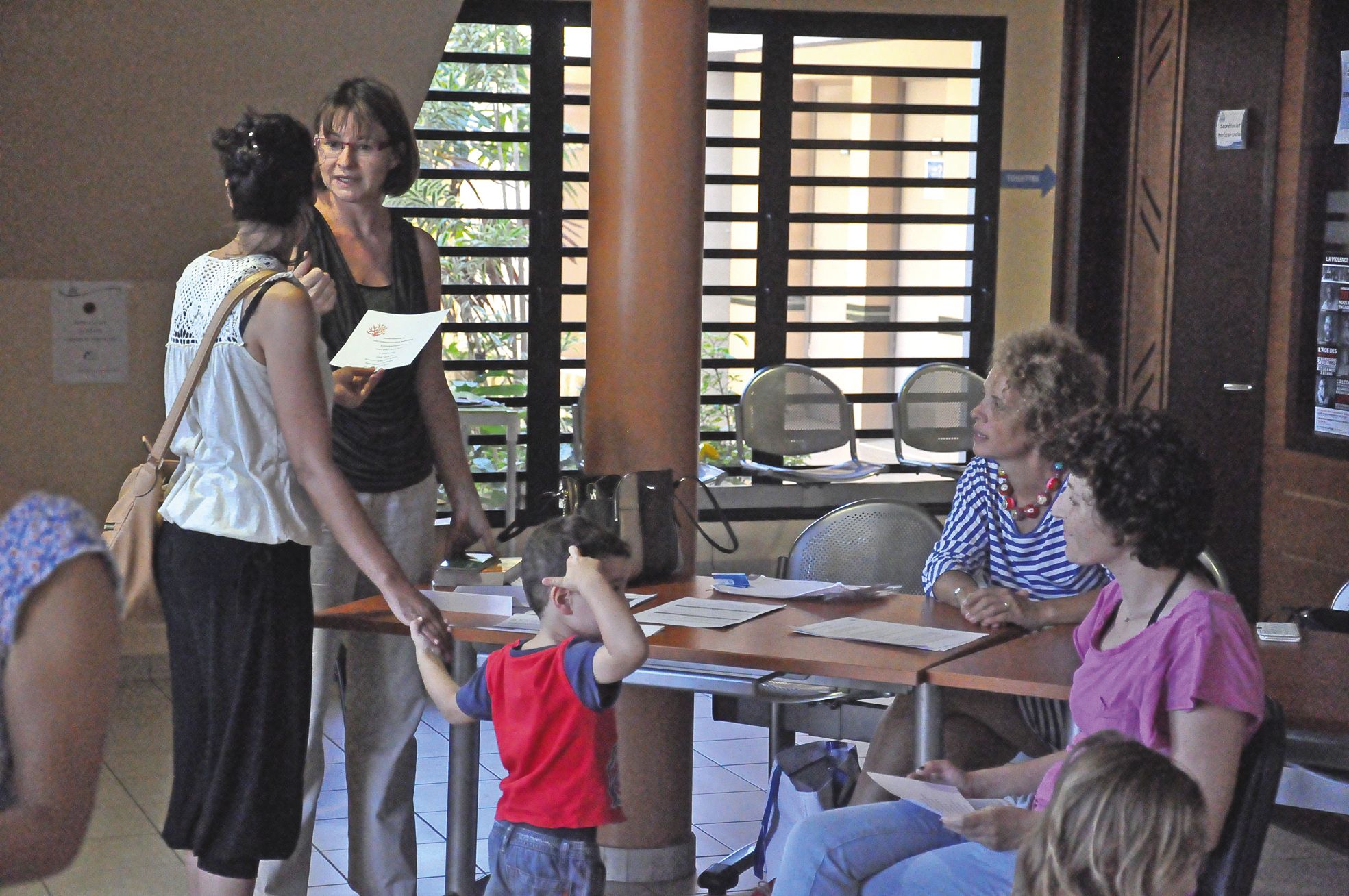 Maison de la famille, samedi 21 mai. Plusieurs associations partenaires relais de la structure étaient présentes pour faire connaître leurs actions aux parents.