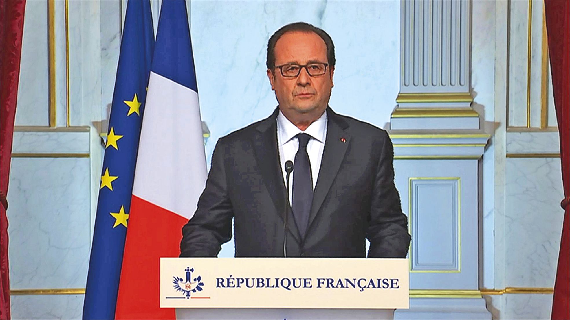 Le président François Hollande a également annoncé  le renforcement de l'action de la France en Irak et en Syrie.