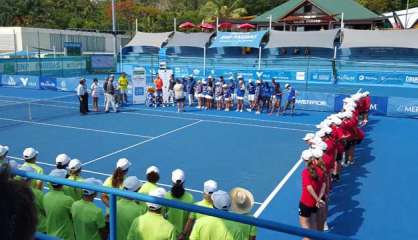 Tennis : un duo français remporte le double du Challenger de Nouméa