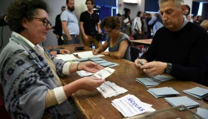 En Métropole, La République En marche en tête du premier tour des législatives