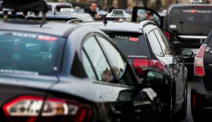 Taxis mobilisés contre les VTC à Toulouse, transports en commun bloqués