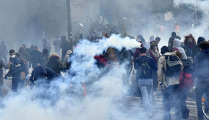 Loi travail: violents affrontements en marge des manifestations 