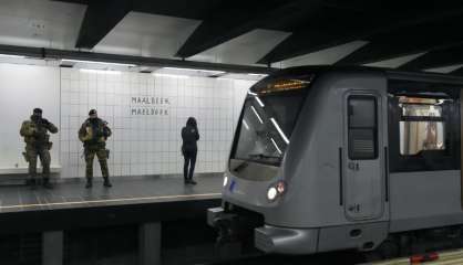 Belgique: réouverture de la station Maelbeek un mois après les attentats