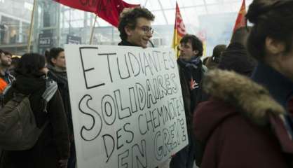 Loi travail: salariés et étudiants une nouvelle fois dans la rue