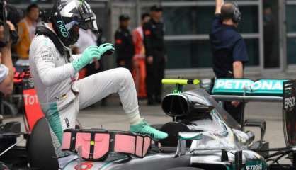 GP de Chine: Nico Rosberg (Mercedes) en pole position