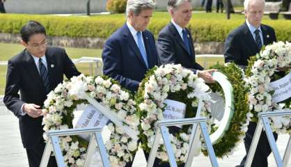 Hiroshima: hommage sans précédent de Kerry et ses homologues du G7