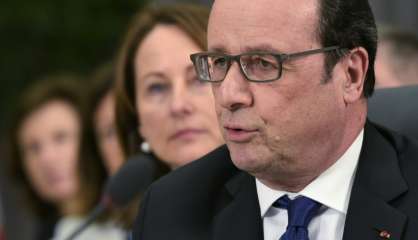 Paradis fiscaux: Hollande promet des 