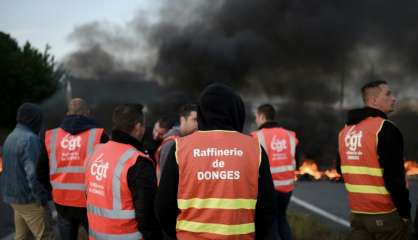 Loi travail: opérations escargots et barrages filtrants dans l'ouest