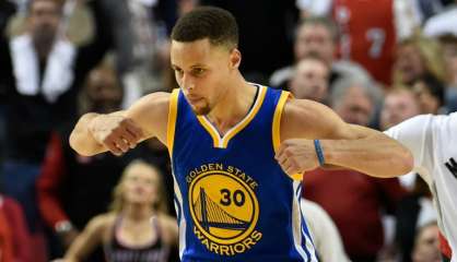 NBA: Curry trop chaud pour Portland, Miami revient face à Toronto