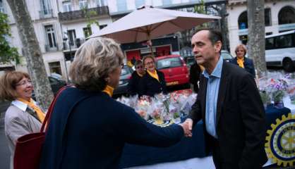 A Béziers, le FN isole Robert Ménard, accusé de ne pas jouer la victoire de Marine Le Pen