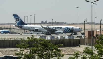 Crash EgyptAir: des débris de l'avion trouvés