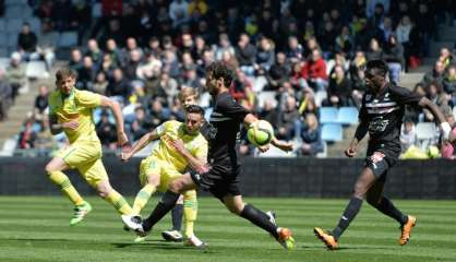 Ligue 1: Nantes freine Nice dans sa course à l'Europe