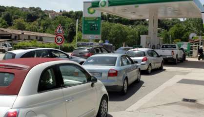 Loi travail: la situation s'améliore sur le front des carburants