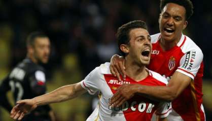 Ligue 1: Monaco met la pression, Nice craque