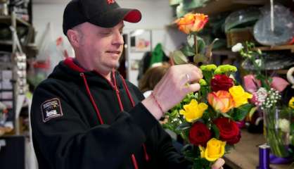 Grande-Bretagne: Damian, le patron fleuriste, prêt à fêter le Brexit