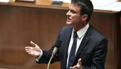 Loi Travail: Valls dégaine le 49-3 face à une 