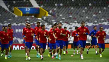 L'Espagne, double championne, débute dans un Euro-2016 sous surveillance