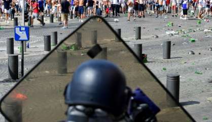 Euro-2016: violences à Marseille: qui, comment, pourquoi?