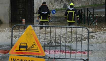 Inondations: alerte rouge dans le Loiret, le centre et l'est les pieds dans l'eau 