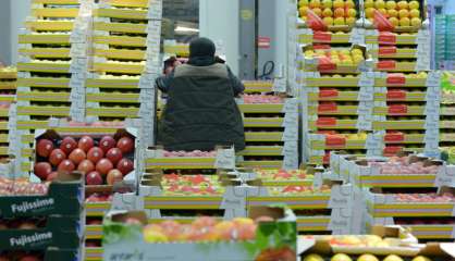 Loi travail: des centaines de manifestants gênent l'accès au marché de Rungis