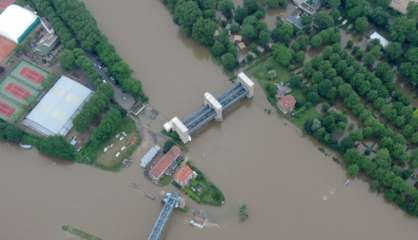 Seine: la décrue se poursuit à Paris