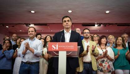 Espagne: les socialistes refusent leur appui à Rajoy