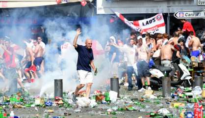 Euro-2016: nouveaux incidents au Vieux-Port de Marseille 