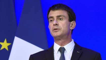 SNCF: Valls appelle à cesser une grève 