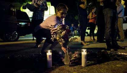 Recueillement et mobilisation à Orlando après l'horreur